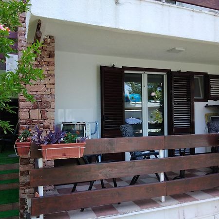 Bg Apartman Сутоморе Екстериор снимка